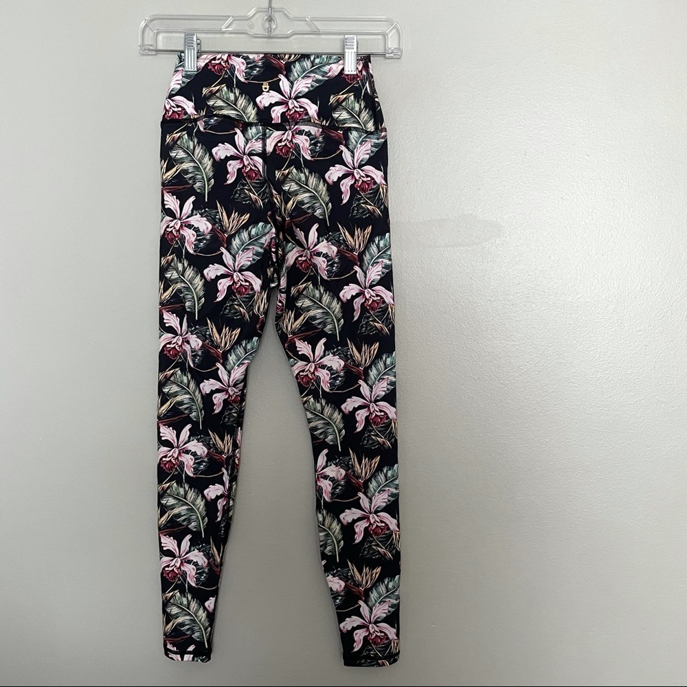 Spiritual Gangster Floral Leggings